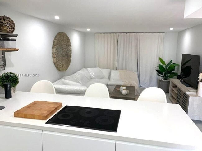 Photo - 20201 NE 29th Ct Unit D109