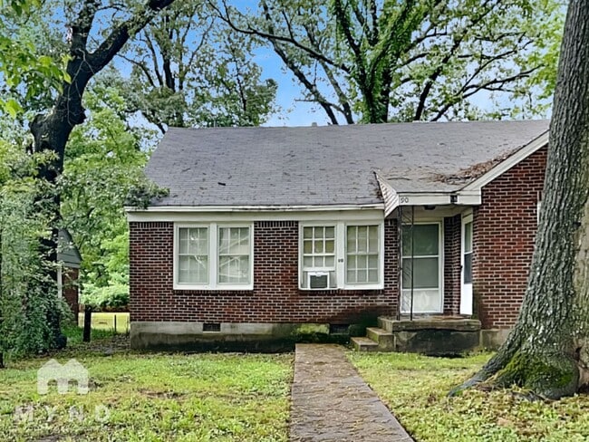 Photo - 90 N Greer St Townhome