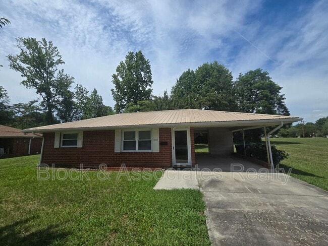 Building Photo - 506 Eden Terrace