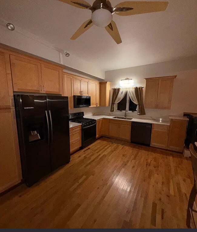 Photo - 23 Summer St Unit 1