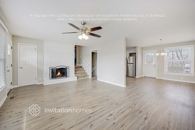 Photo - 728 Winthorne Dr