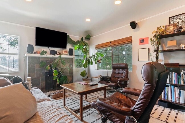 Photo - 703 N. Ave. 54/5375 East Raphael Unit 5375 East Raphael St.