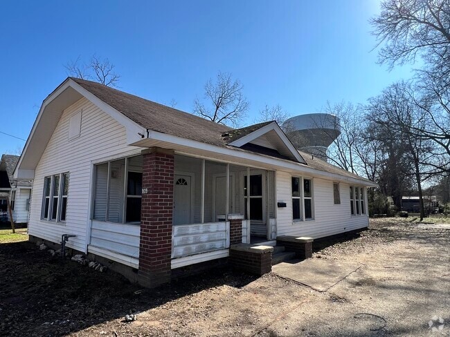 Building Photo - 809 E Sullenberger Ave Rental