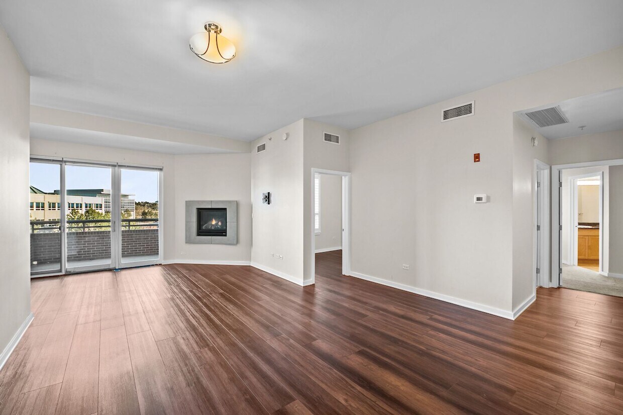 Photo - 4875 S Monaco St (Denver, CO)