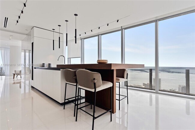 Photo - 300 Biscayne Blvd Way Unit 5101