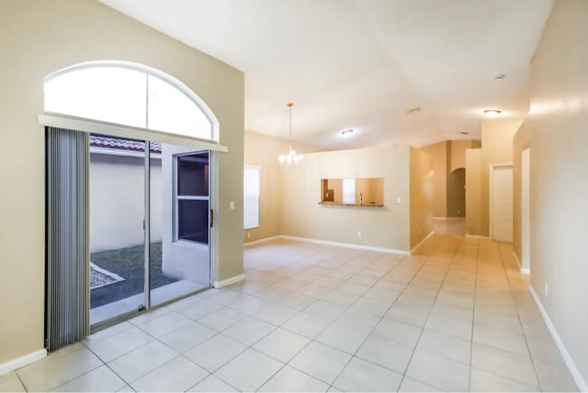 Photo - 10890 NW 46th Dr