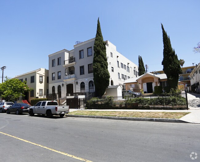 Heliotrope Apartments - Heliotrope Apartments