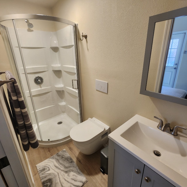 Photo - 1463 Lost Creek Rd