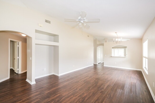 Photo - 10704 Navigation Dr