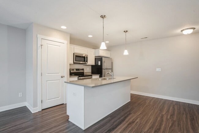 Photo - TERRIFIC LOCATION!!  2 Bedroom, 2 Bathroom Townhome in Ankeny
