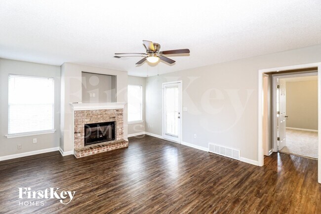 2796 Misty Valley Dr