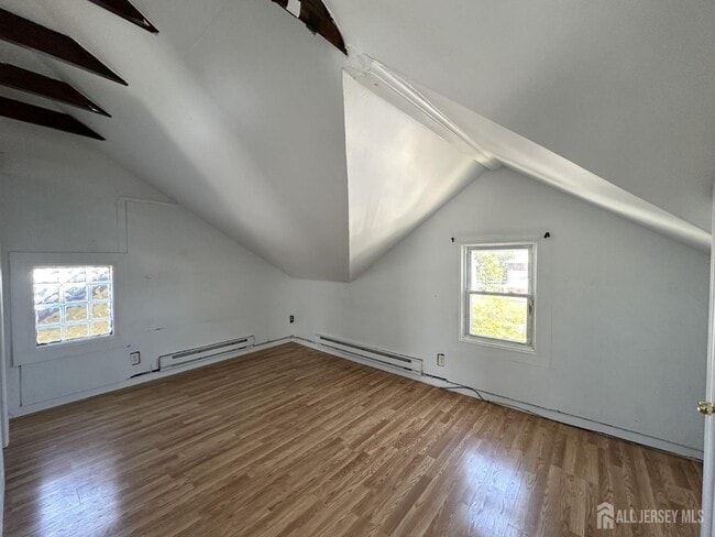 Photo - 84 Guilden St Unit 3