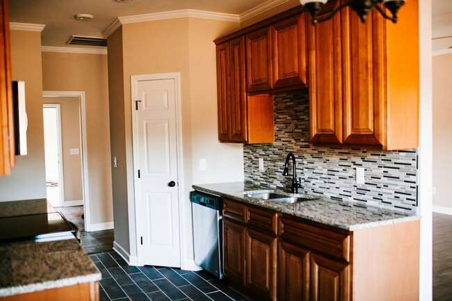 Photo - 109 Dickson Marks Rd