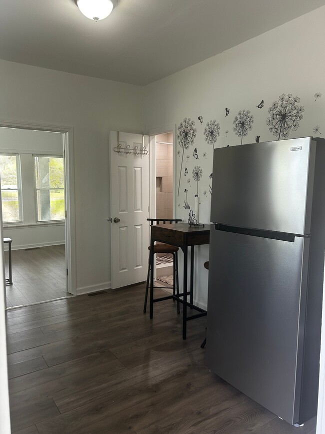 Photo - 2809 7th St SW