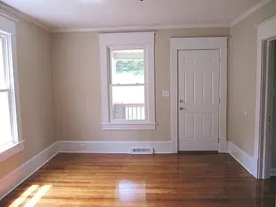Photo - 2141 Hollins Rd NE