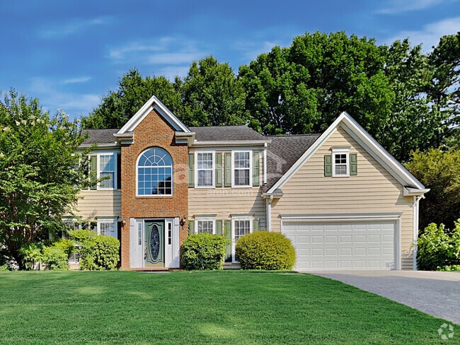 Building Photo - 1200 Evergreen Oak Way Rental