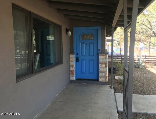 Photo - 603 E Solana Dr
