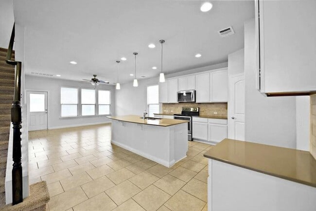 Photo - 16015 Remington Reserve Way