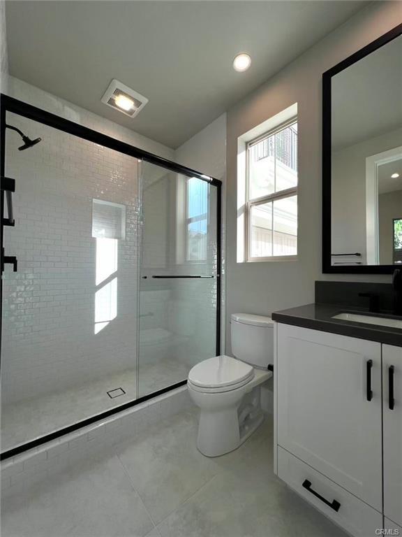 Photo - 118 Oakstone