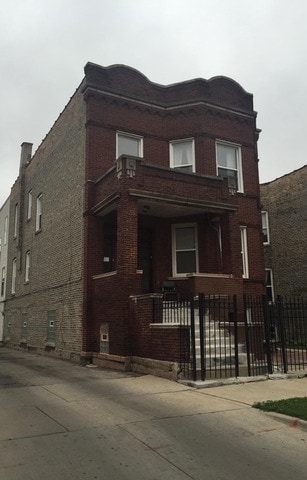 Building Photo - 3717 W Belden Ave Unit 1R Rental