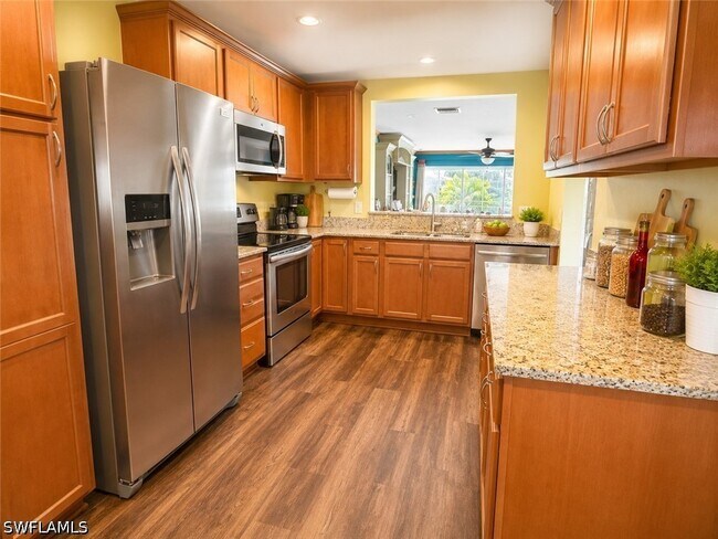 8693 Querce Ct