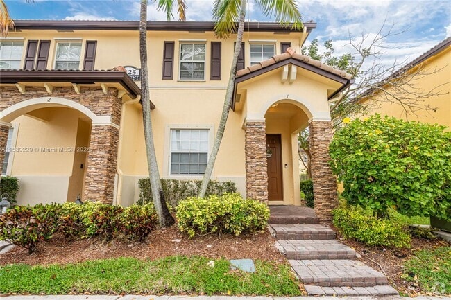 Building Photo - 9125 SW 227th St Rental