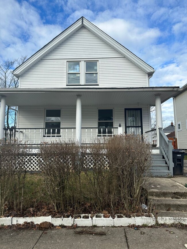 Building Photo - 3bd Single Cash Pay/Section 8