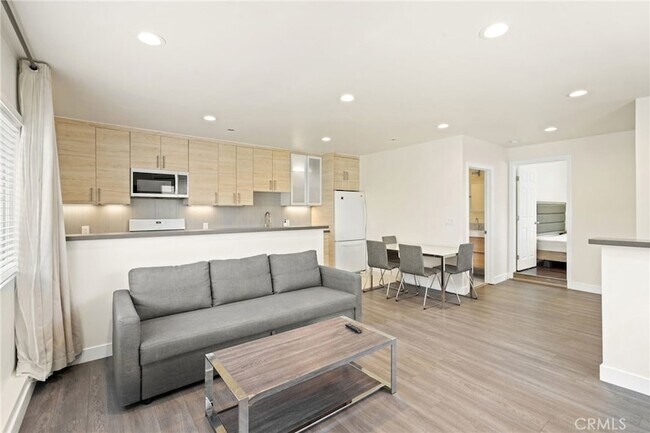 Photo - 11716 Paso Robles Ave House