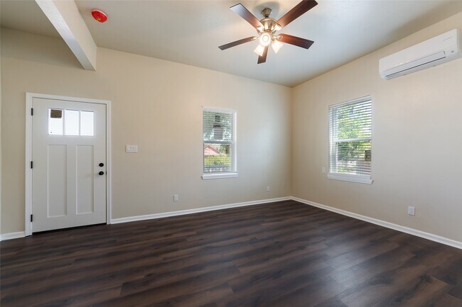 Photo - 2127 Avenue O