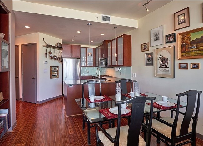 Photo - 2033 2nd Ave Unit 1406