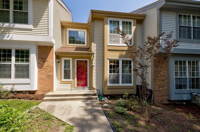Photo - Charming Townhome Nestled in a Private Cul-de-Sac, Ready mid-August