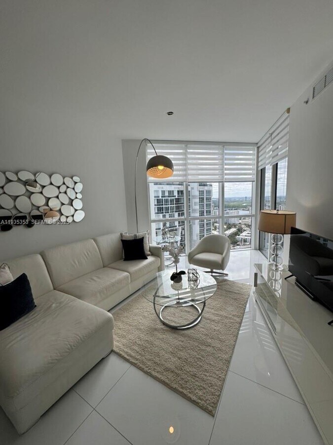 Photo - 18201 Collins Ave Unit 5508