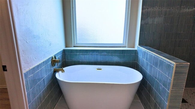 Photo - 3209 Grant Rd Casa