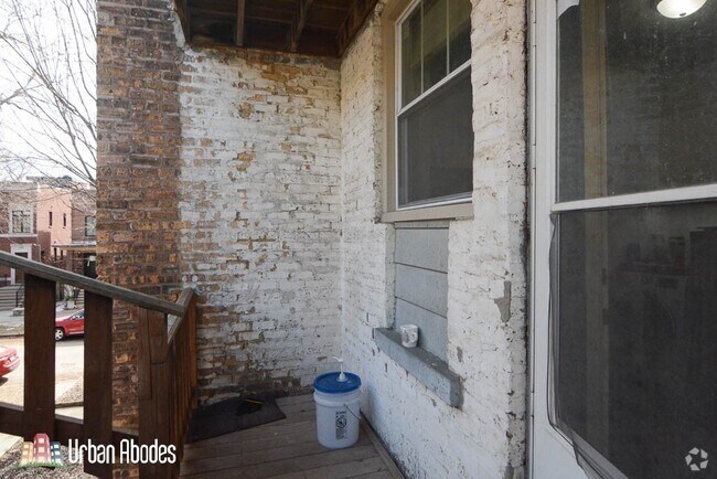 Building Photo - 3716 N Hoyne Ave Unit M05B Rental