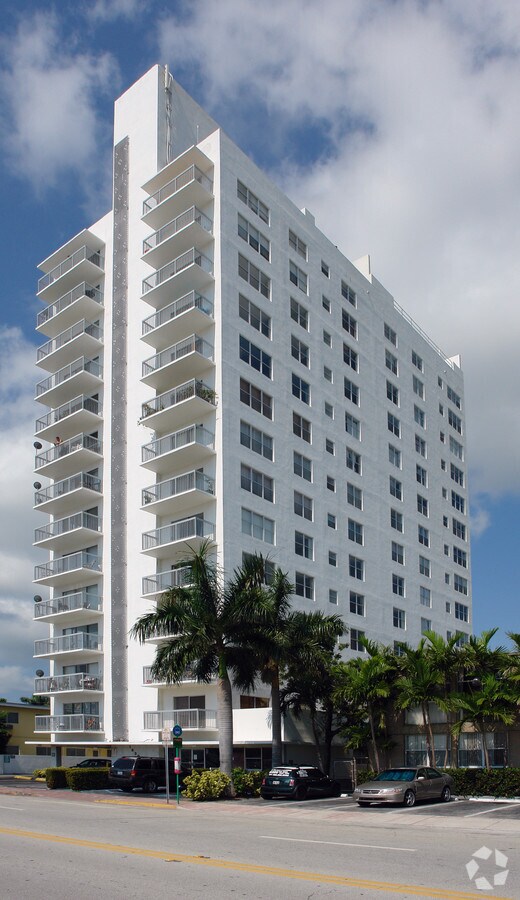 Le ROI Residences - Le ROI Residences