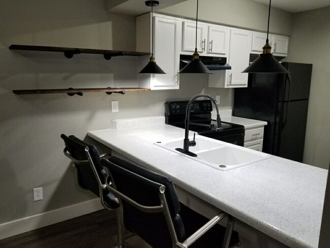 Photo - 1826 N Spring Unidad 102