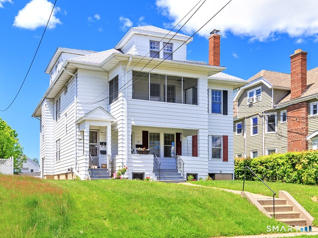 Photo - 89 Maplewood Ave Unit 1