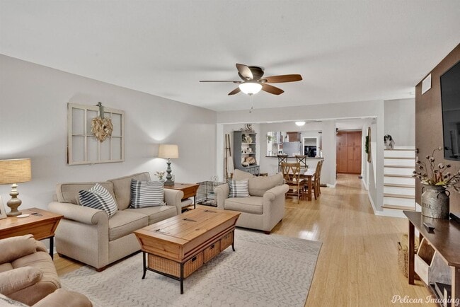 Photo - GATED TOWN SOUTH ESTATES-BEAUTIFUL 4/3 TOWNHOUSE