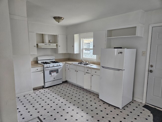 Photo - 1726 E Dartmouth St Unidad A