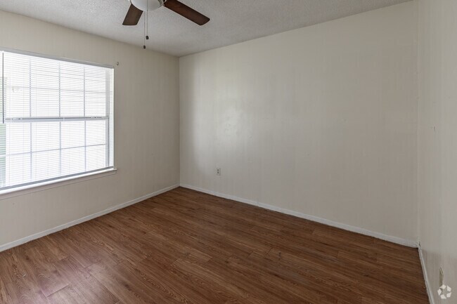 2HAB, 1BA - 750&nbsp;ft² - Ivy Terrace Apartments