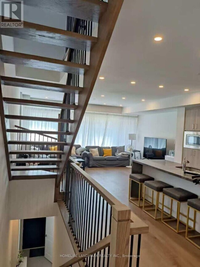 Photo - 12 Persica St