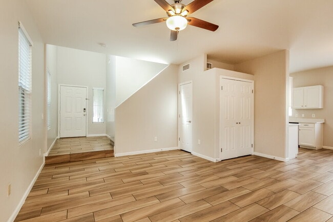 Photo - 12026 W Yuma St