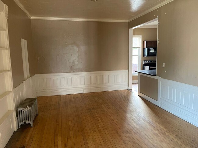 Photo - 639 Amherst Ave Unit Amherst, 639