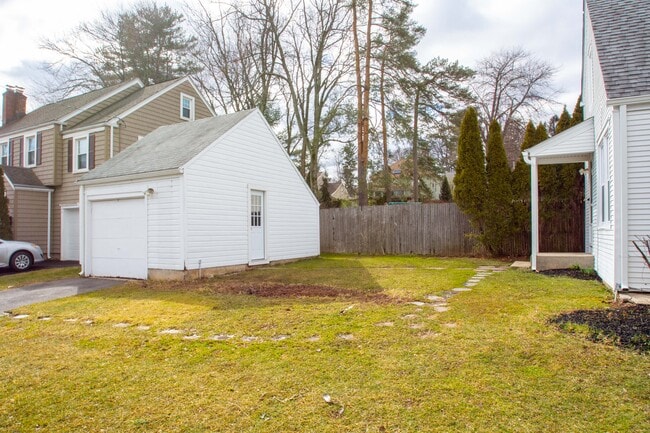 Photo - 135 Brunswick Ave