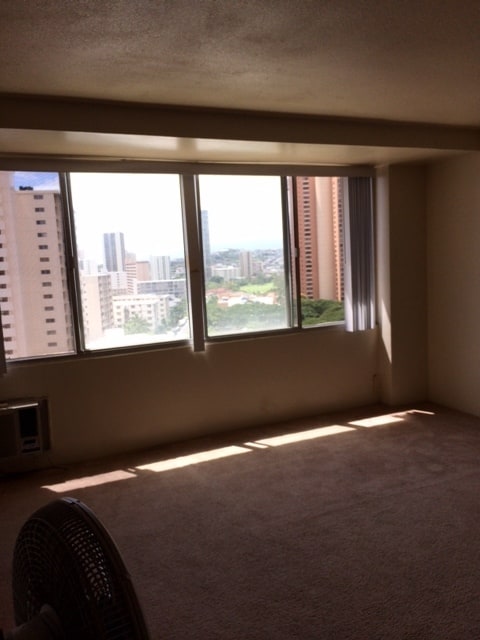 Photo - Available 06/01/26! Five Regents Studio with 1 Pkg $1,600.00 MONTH Unit 1107