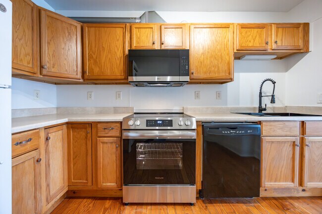 Photo - 50 Hancock St Unidad #2