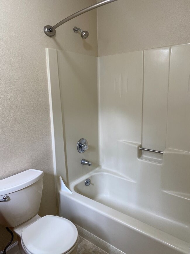 Photo - Adorable 3/2 on corner lot In Lake of the Pines