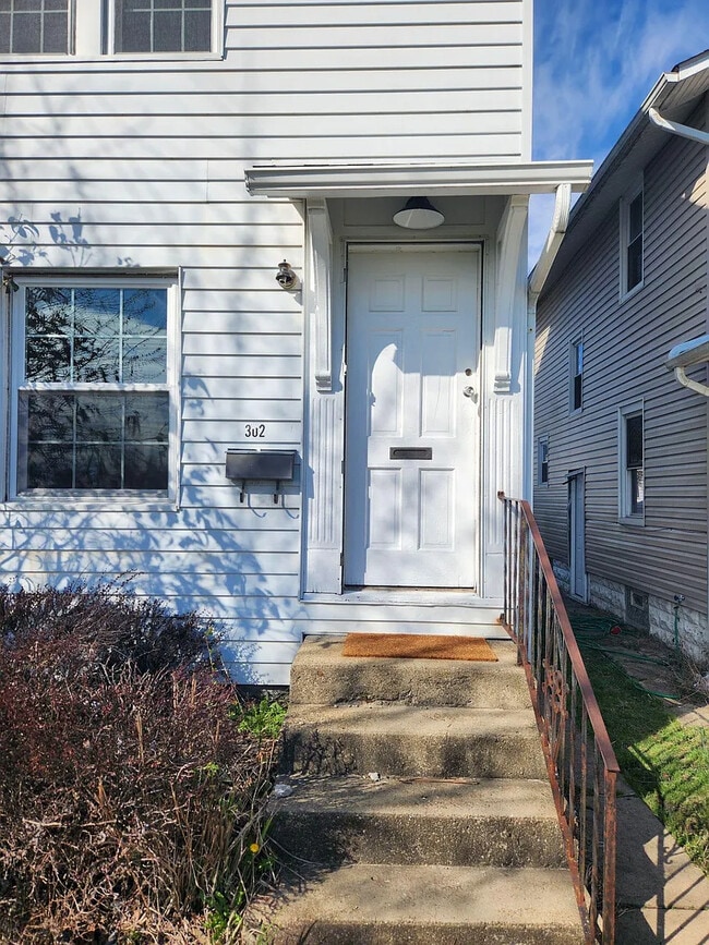 Photo - 302 Everett Ave Unit 302 Everett Avenue