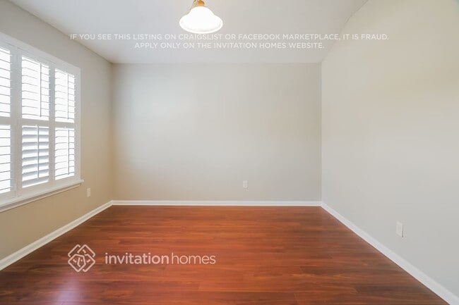 Photo - 901 Hawk Run Ct