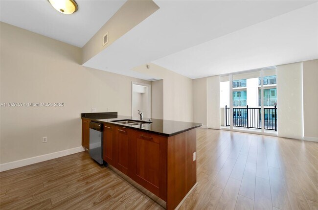 Building Photo - 4100 Salzedo St Unit 710 Rental